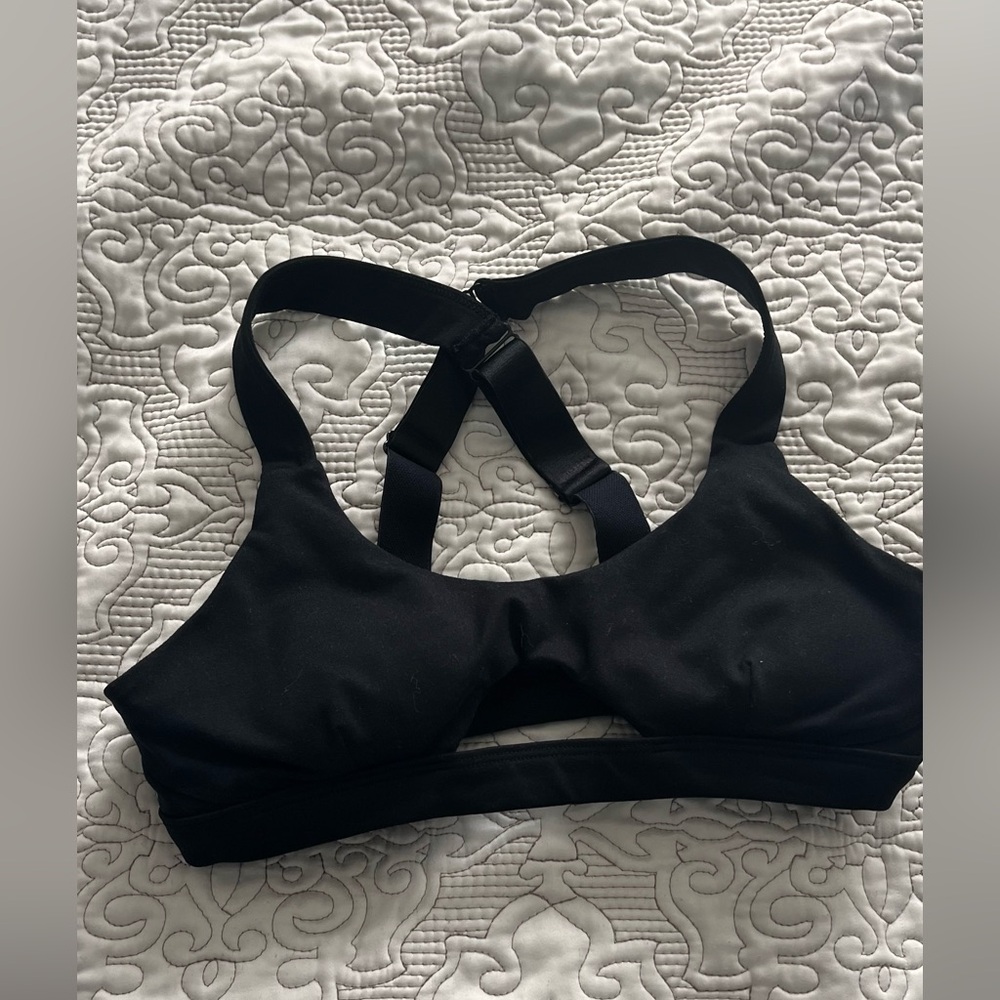 Bombshell Sportswear Cross Back Black Sports Bra